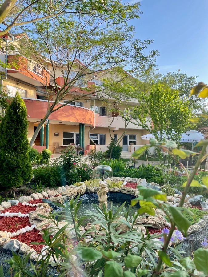 Bed and Breakfast Vamabel House Vama Veche Exteriér fotografie